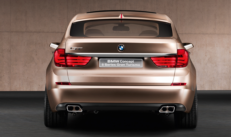 Illustration for article titled BMW 5-Series GT Concept Officially Shows Off Flexible Rear